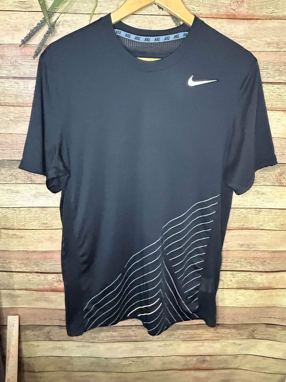 Nike Dri-Fit Black Compression Crew Shirt Men’s Size Medium